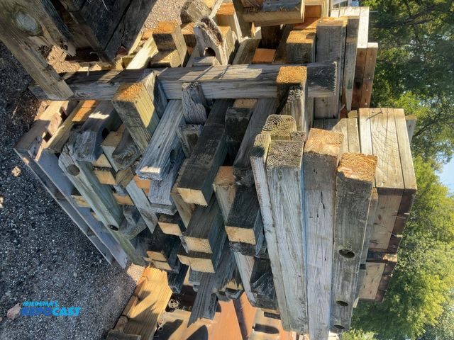 Lot 2-13730 - dock sections