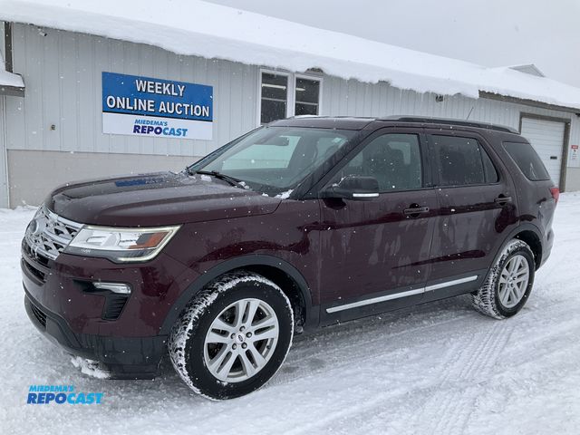 Lot 2-60822 - 2019 Ford Explorer XLT SUV 4x4