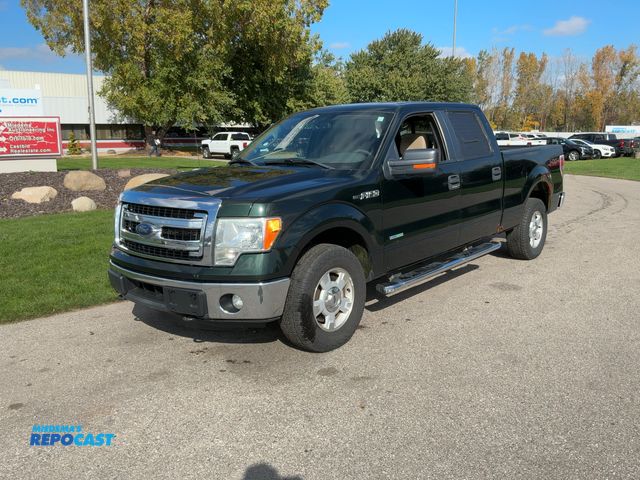 Lot 2-41031 - 2014 Ford F150 XLT SuperCrew Standard Box Pickup Truck 4x4