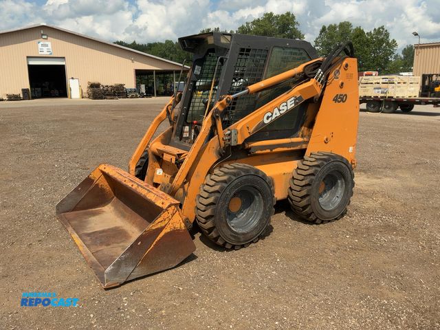 Lot 2-40340 - Case 450 Skid Steer