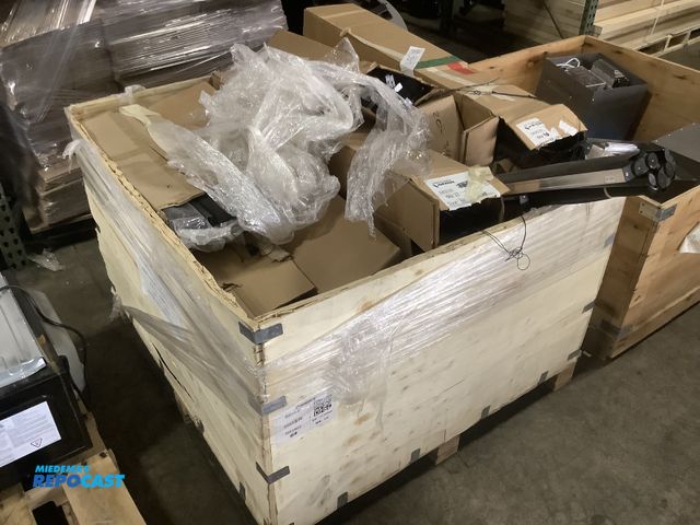 Lot 2-93661 - Crate w/ asst. Blinds