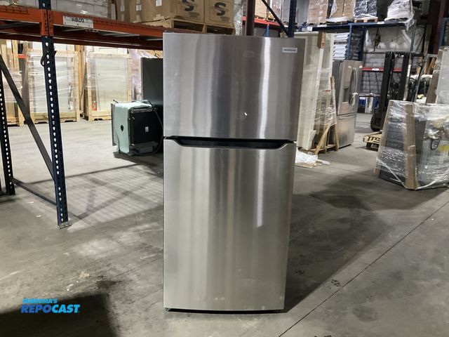 Lot 2-46775 - Scratch & Dent Frigidaire FFTR2045VSA Refrigerator/Freezer