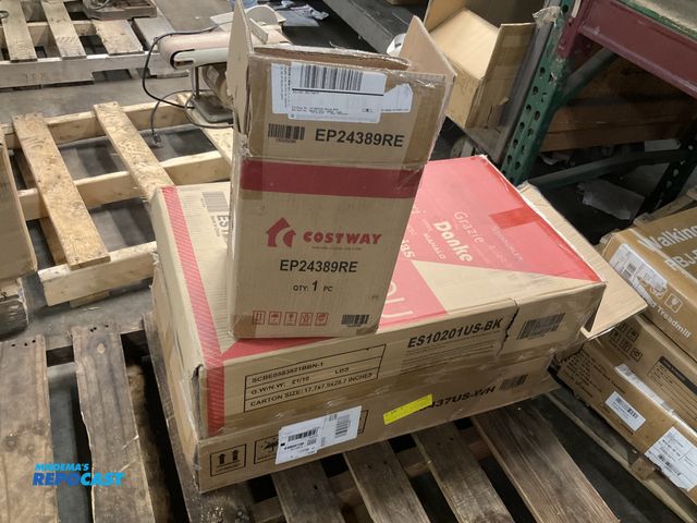 Lot 2-93813 - Skid lot of (3) Costway portable heaters including: (2) oil filler ES10201US-BK, EP25437US-WH and (1...