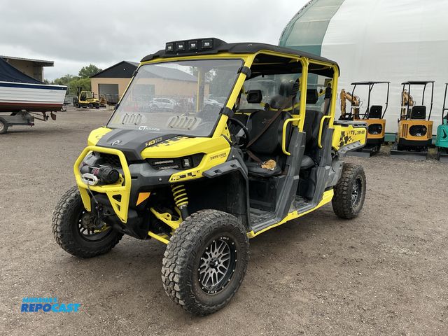 Lot 2-30613 - 2019 Can-Am Defender X MR HD10 UTV