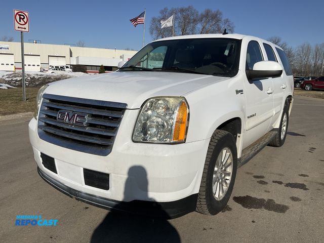Lot 2-94410 - 2009 GMC Yukon Hybrid SUV 4x4