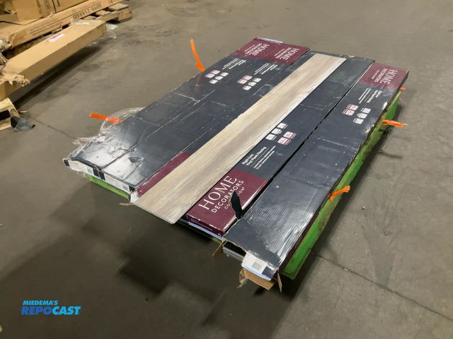 Lot 2-16089 - Lot of (5) cases of home decorators rigid core vinyl plank flooring, 7.09” x 59.4”, 20.48 sq ft per ...