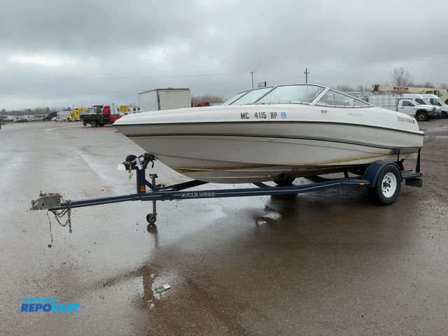 Lot 2-34535 - 1997 Four Winns Horizon RX Open Bow Boat