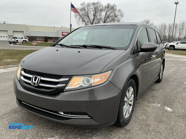 Lot 2-65424 - 2014 Honda Odyssey EX Mini Van FWD