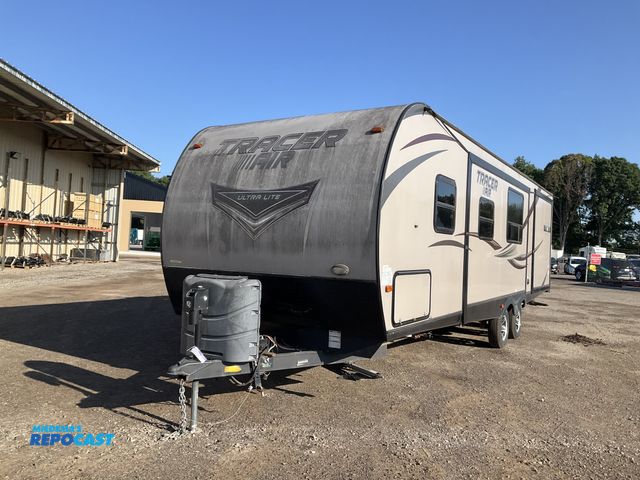 Lot 2-30737 - 2015 Prime Time Tracer Air 305 Ultra Lite Camper Travel Trailer