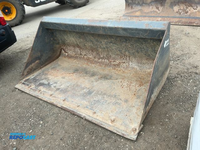 Lot 2-43744 - 2016 FFC by Paladin 82” Large Capacity Skid Steer Bucket, Universal Quick Attach, Bolt on Metal Cutt...