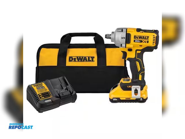 Lot 2-11461 - DeWalt DCF891QQ1 1/2” Mid-Torque Impact Wrench w/ Hog Ring Anvil Kit w/ Impact Wrench, Battery, Char...