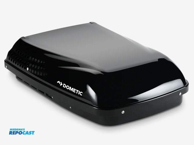 Lot 2-19769 - (1) Domestic Penguin II Rooftop RV Air conditioner unit - 13,500 BTU