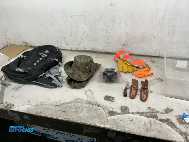 Lot 2-91374 - Lot of Outdoor Gear, High Sierra Cirque Backpack, Camo Hat, Walkers Passive Folding Muffler, (2) Kni...