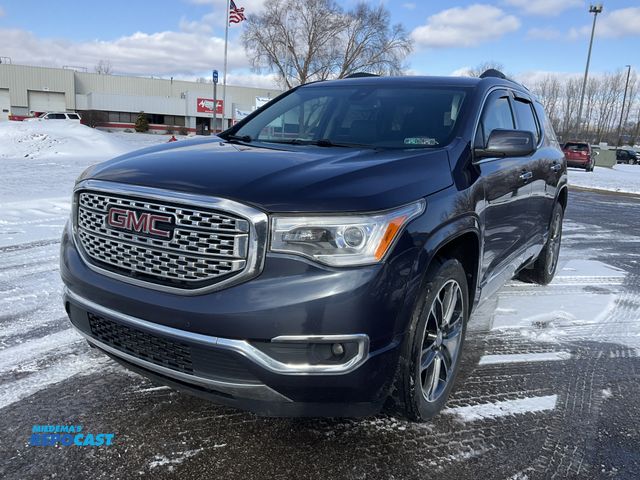 Lot 2-43275 - 2019 GMC Acadia Denali SUV AWD