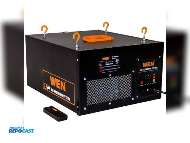Lot 2-13908 - Wen 3-speed remote control air filtration system model 3410
