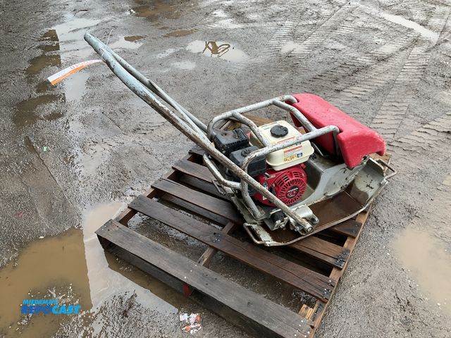 Lot 2-40518 - Stone- Sand Compactor