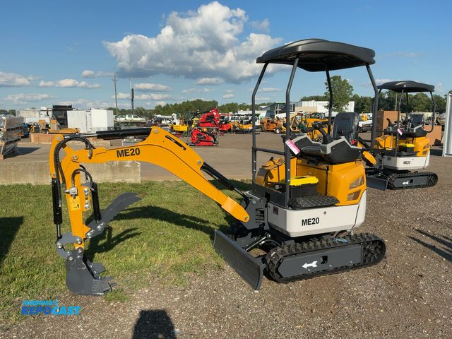 Lot 2-20117 - 2026 SDLANCH  ME20 Diesel Mini Excavator