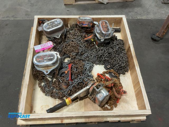 Lot 2-22859 - Skid of (5) Assorted Chain Hoists, includes two 1-1/2 Ton Lever Chain Hoists and three 2 Ton Manual ...