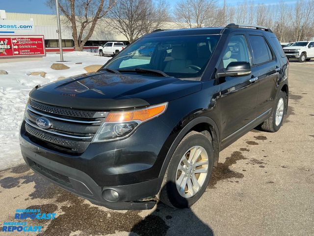Lot 2-43326 - 2013 Ford Explorer XLT 4WD SUV 4x4