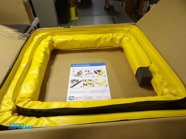 Lot 2-53887 - new PIG spill berm containment wall, 2"h x 5-1/2"w x 16' l -22 degree F, -160 degree f, #30PW78