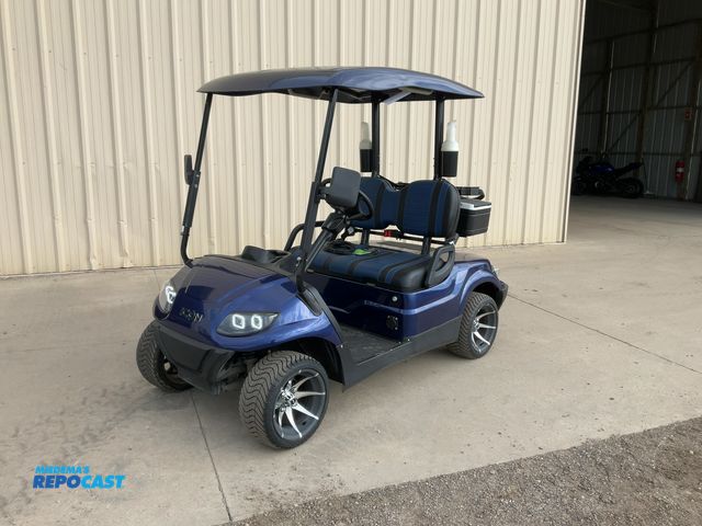 Lot 2-70324 - Icon LT-A617.2 Golf Cart