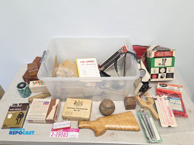 Lot 2-29583 - tote of vintage sporting goods related items from an estate.