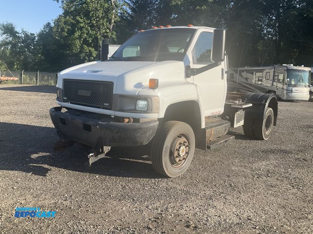Lot 2-61372 - 2009 Chevrolet C5500 CHASSIS AND CAB