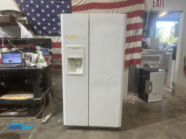 Lot 2-59376 - Frigidaire side by side Refrigerator/Freezer pure source 3
fresh drawer
indoor ice and water