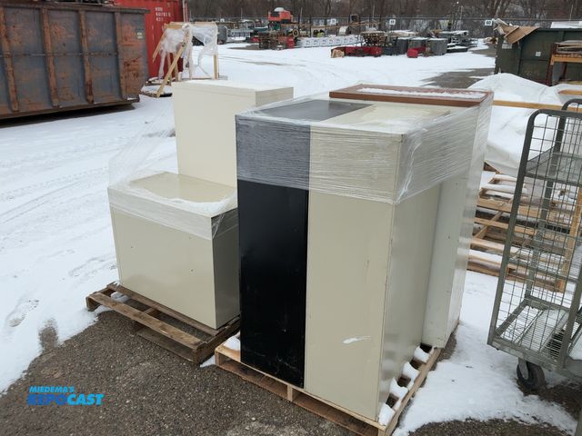 Lot 2-14209 - Lot of (5) Filing Cabinets