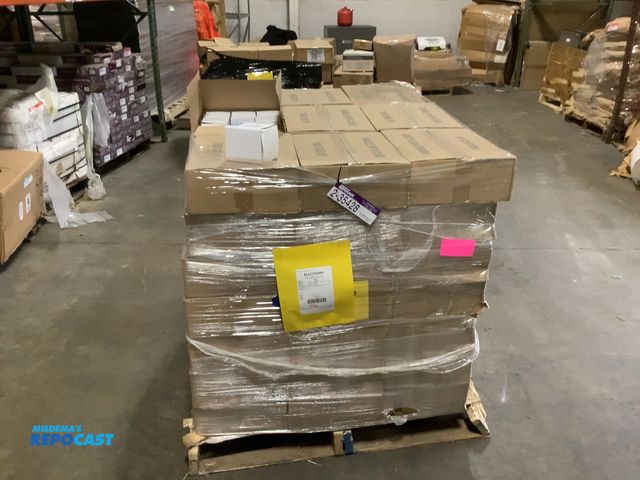 Lot 2-35428 - Approximately 125 Cases New FUEL FILTER. CUMMINS
5.9L Dodge/Ram Ram 2500 &amp; 3500 2003-2009 192366...