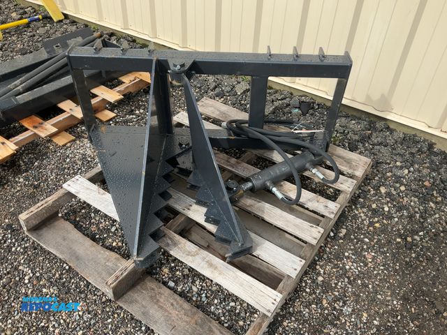 Lot 2-44876 - New JCT Tree / Post Puller Skid Steer Attachment Quick Attach Hydraulic Powered