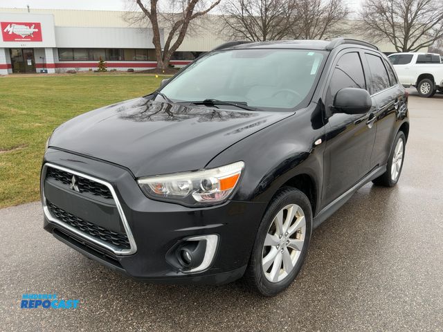 Lot 2-43617 - 2015 Mitsubishi Outlander Sport SE AWC SUV AWD