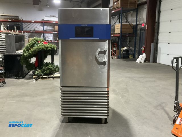 Lot 2-55124 - 1 Irinox MF NXT LL A SIL LTC Stainless Steel Blast Chiller & Shock Freezer With 16-pan capacity, int...