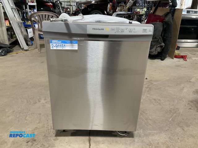 Lot 2-91151 - Scratch & Dent Frigidaire  FDPC4314AS3A Dishwasher