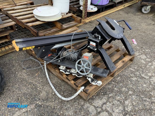 Lot 2-32692 - Including Reese pro series 15000 heavy duty hitch, hub city 211 worm reducer, and DeWalt DW7304 saw ...