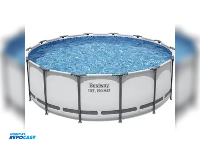 Lot 2-92011 - Steel Pro MAX 14 ft. Round 48 in. Deep Above Ground Pool Set