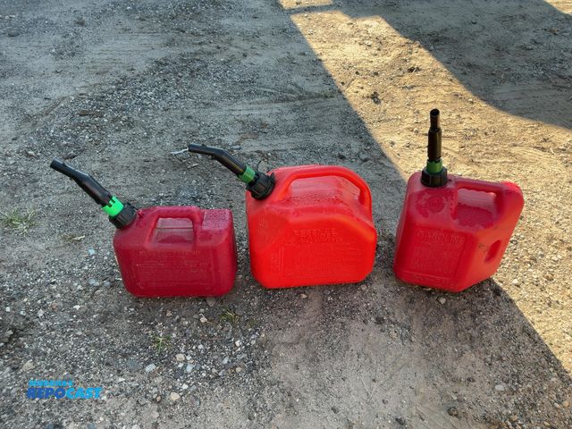 Lot 2-79182 - (3) red plastic basic gasoline cans totaling 5 gallons