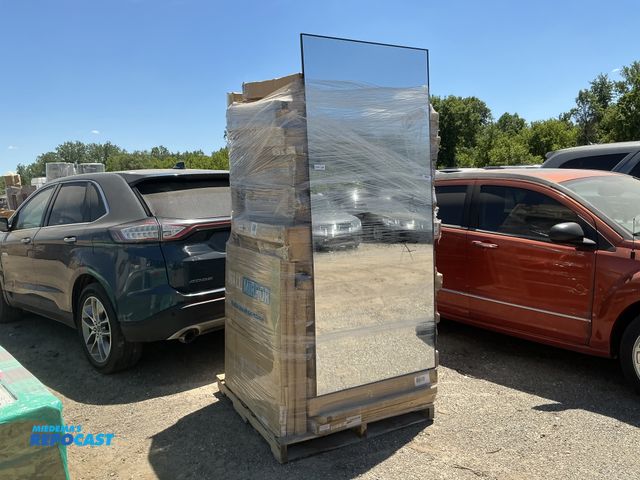 Lot 2-75357 - Skid of various sized mirrors