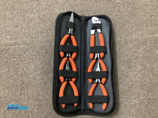 Lot 2-77745 - New New 6pc Black and Decker Mini Plier set in zip up case. Includes needle nose, flat nose, side cu...