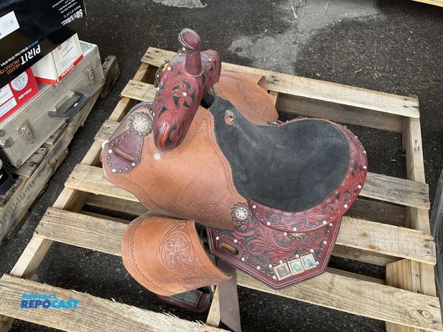Lot 2-64178 - Double-T Saddlery 013 Western Saddle size 15”
