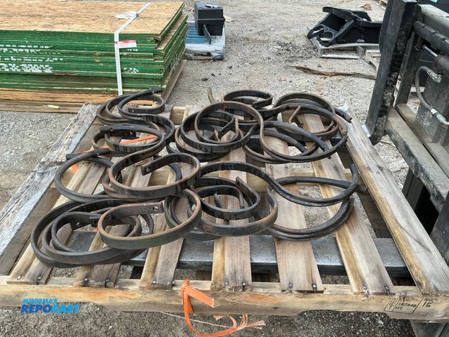 Lot 2-69095 - Pallet of 19 Danish Cultivator Tines