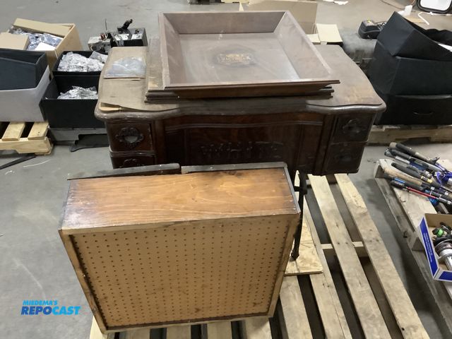 Lot 2-35274 - Lot of (3) various wooden items including: white rotary vintage sewing machine with stand, wooden ca...