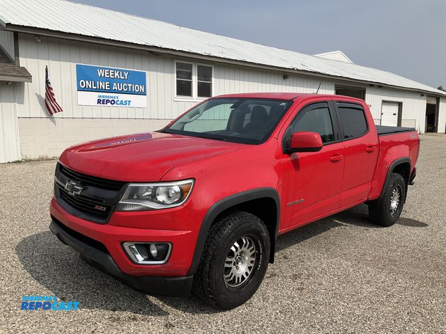 Lot 2-61764 - 2017 Chevrolet Colorado Extended Cab Short Box Pickup Truck 4x4