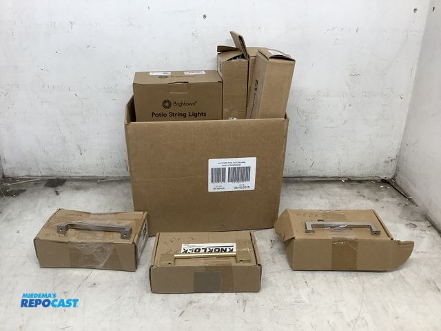 Lot 2-93696 - 15 NEW 5.5" HOLE PATTERN SETS OF 10 CABINET HANDLES AND KNOBS, BLACK, CHROME, BRASS, SILVER, OIL RUB...