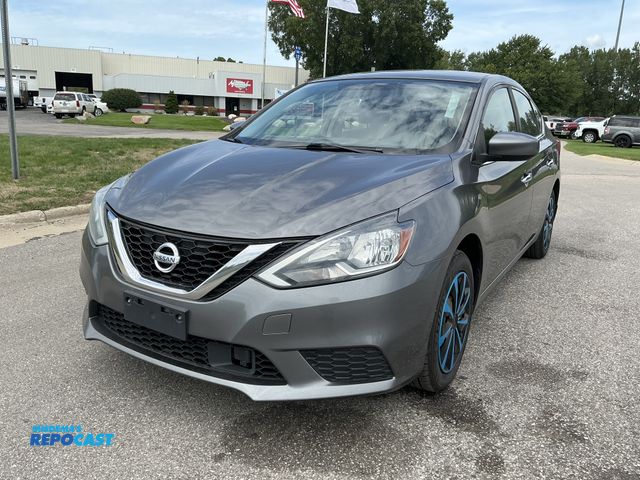 Lot 2-99634 - 2018 Nissan Sentra SV Sedan FWD