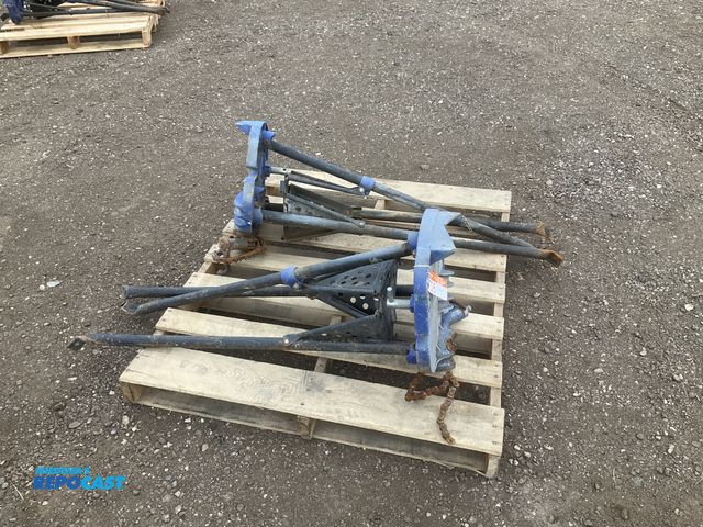 Lot 2-43706 - (2) Westward 22XP94 pipe stands, 1/8” to 6”, used