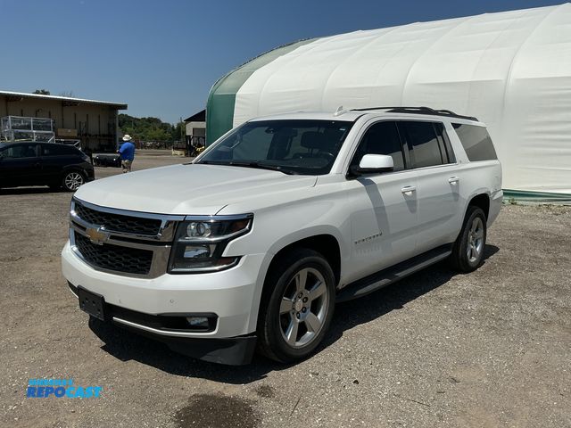 Lot 2-10228 - 2017 Chevrolet Suburban LT 4WD SUV 4x4