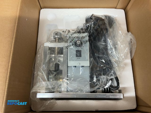 Lot 2-60251 - Creworks WSM-SS3-US-SXFBA-1 Automatic Wire Stripper