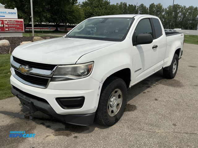 Lot 2-45027 - 2019 Chevrolet Colorado Work Truck Extended Cab Pickup Truck 4x4
