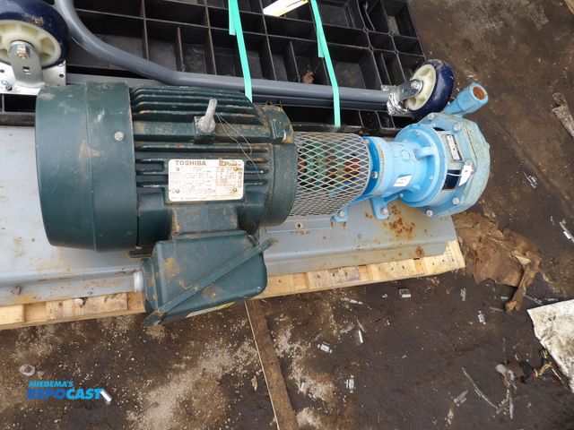 Lot 2-58342 - Tashiba motor &amp; Gould Pumр motor 10Hp, 2301460 Volt, 215Frame Gould pump 1" Discharge &amp; 2"Su...